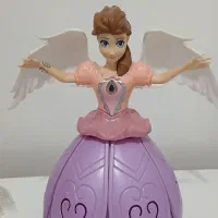 عروسک دختر رقصنده