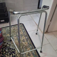 واکر|آرایشی، بهداشتی، درمانی|شیراز, خلدبرین|دیوار