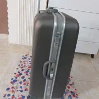 چمدان بزرگ ۷۰ در ۳۰|کیف، کفش، کمربند|رشت, چمارسرا|دیوار