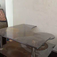 میزجلومبلی و تی وی