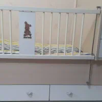 تخت نوزاد|تخت و صندلی بچه|مشهد, سرافرازان|دیوار