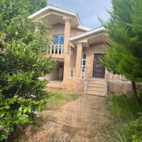 ویلا-باغ-240متری-با-سندتک-برگ-جنگلی