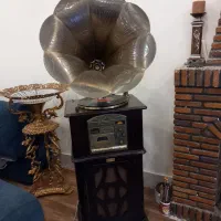 فروش وسایل منزل به دلیل جابجایی