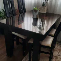 میز نهار خوری ۴ نفره