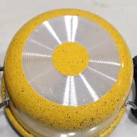 قابلمه دانشجویی گرانیتی زنبوری نچسب ضد خط وخش|ظروف پختوپز|قم, علی آباد سعدگان|دیوار