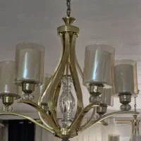 لوستر شش شاخه ای