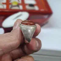 سه عقیق کهنه کهنه|جواهرات|یزد, |دیوار