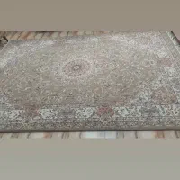 3عدد فرش تمیز در حد نو