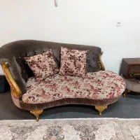 مبل  ۹نفره همراه با ۳ تاعسلی ویک میز جلومبلی