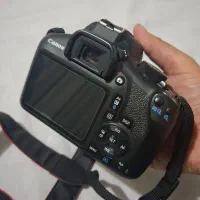 کنون 1300d canon