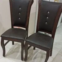 صندلی چوبی