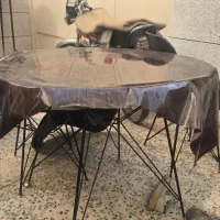 میز و صندلی