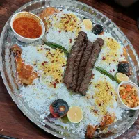 شاطر اقا و ظرفشور خانم جهت کار در رستوران بانی چاو