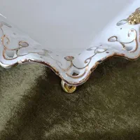 سینی پایه دار دسته دار ویرا کیش لب چین و طلایی نو|ظروف سرو و پذیرایی|تهران, طیب|دیوار