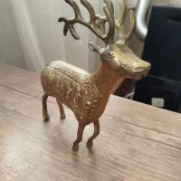 مجسمه برنجی|کلکسیون اشیاء عتیقه|تهران, خواجه نظام الملک|دیوار