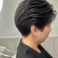 دعوت به همکاری در سالن زیبایی