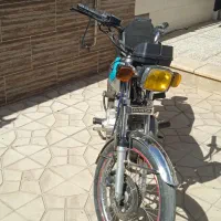 فروش موتور سیکلت هوندا200