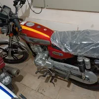 موتور|موتورسیکلت|پرند, فاز ۶|دیوار