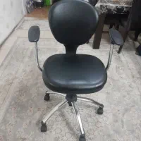 صندلی در حد نو