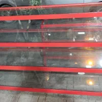 ویترین فلزی