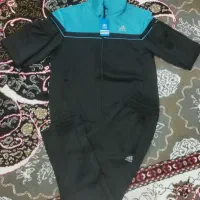 دودست لباس ورزشی بفروش میرسد