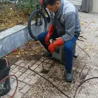 لوله بازکنی (خسروشاه و حومه) بادستمزد کم اوجوزلی