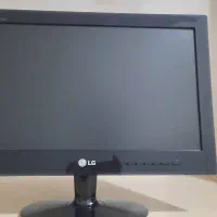 میزکامپیوتر و مانیتور|میز تحریر و کامپیوتر|قرچک, زیبا شهر|دیوار