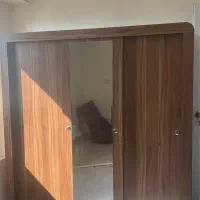 تخت دو طبقه و کمد ریلی کمجا چوب|تخت و سرویس خواب|تهران, گلستان (شهرک راه آهن)|دیوار