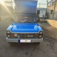 نیسان وانت مدل ۸۳