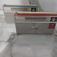 دوعدد رادیو اصل ژاپن