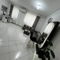 اجاره ی صندلی