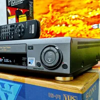 ویدئوسونیMASTERVCR X817|پخش‌کننده DVD و ویدیو|تهران, نیاوران|دیوار