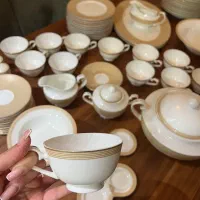 سرویس عروس 12نفره بسیار نو