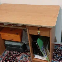 میز کامپیوتر و تحریر