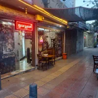 مغازه تجاری کف حدود ۱۵متر و بالا ی مغازه حدود ۲تر|اجارهٔ مغازه و غرفه|اصفهان, دستگرده|دیوار