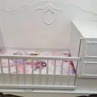 تخت وکمد دراور