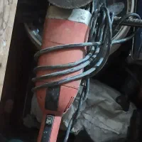 سیم سیار بلند و سنگ فرز بزرگ