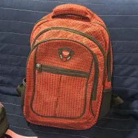 کیف مدرسه دست دوم تمیز|کیف، کفش، کمربند|اهواز, رسالت|دیوار