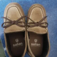 کفش (کالج) بچه گانه