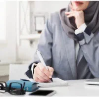 منشی خانم برای سالن زیبایی فرمانیه
