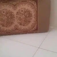 سلام ۴ عدد پشتی به فروش میرسد