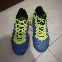 کفش ورزشی چمن