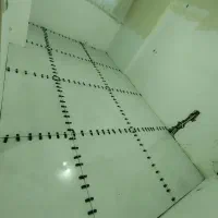 نصب کاشی و سرامیک به صورت چسبی ودوغابی|خدمات پیشه و مهارت|فولادشهر, B5|دیوار