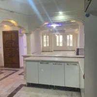 آپارتمان ۳ خوابه جنب نیایش مال