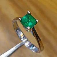 انگشتر طلای 18 عیار و زمرد طبیعی کلمبیا