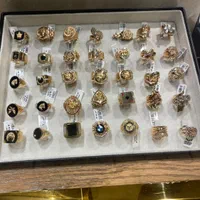 وام فوری با ضمانت طلا