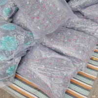 پشتی زیر سری