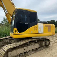 بیل ۲۲۰ کوماتسو