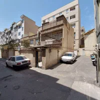۸۲متر کلنگی/سه بر/در بهترین لوکیشن/بمب سرمایه|فروش زمین و ملک کلنگی|تهران, خرمشهر|دیوار