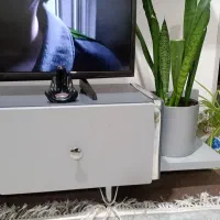 میز  ۳ کشو و جای گلدان|میز تلویزیون|شیراز, غدیر جنوبی|دیوار